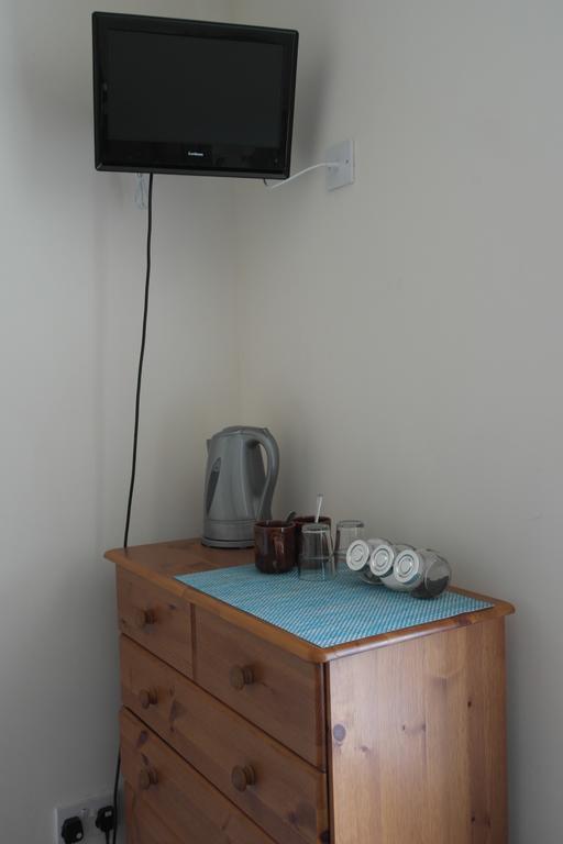 Hikers And Bikers Bed & Breakfast Hadfield Cameră foto